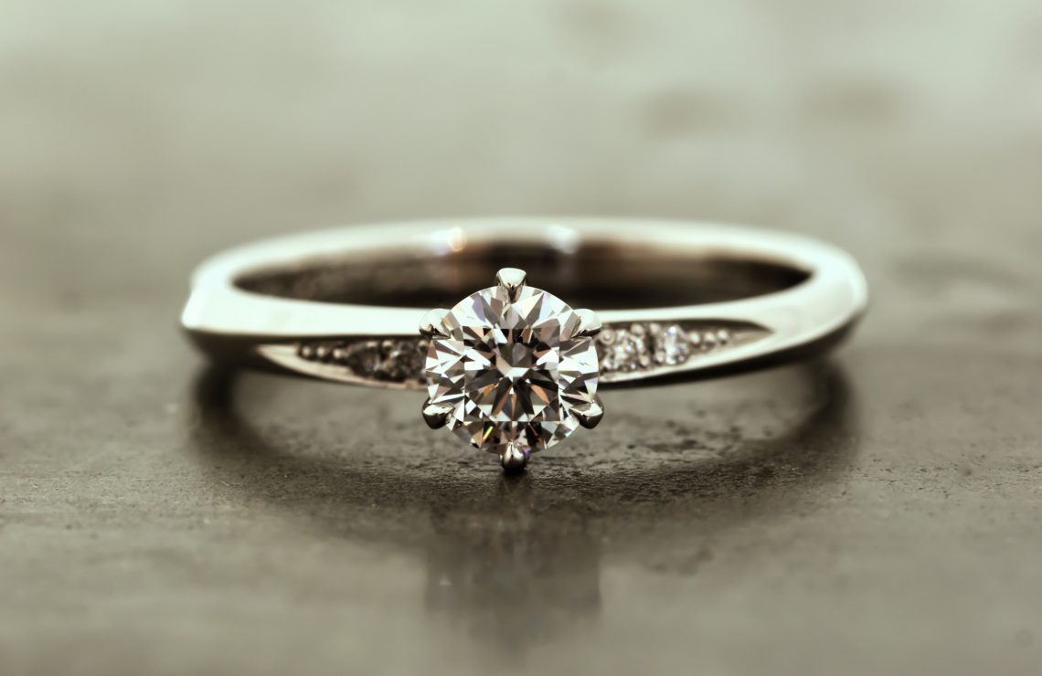 zephyr engagement ring pt 4dia