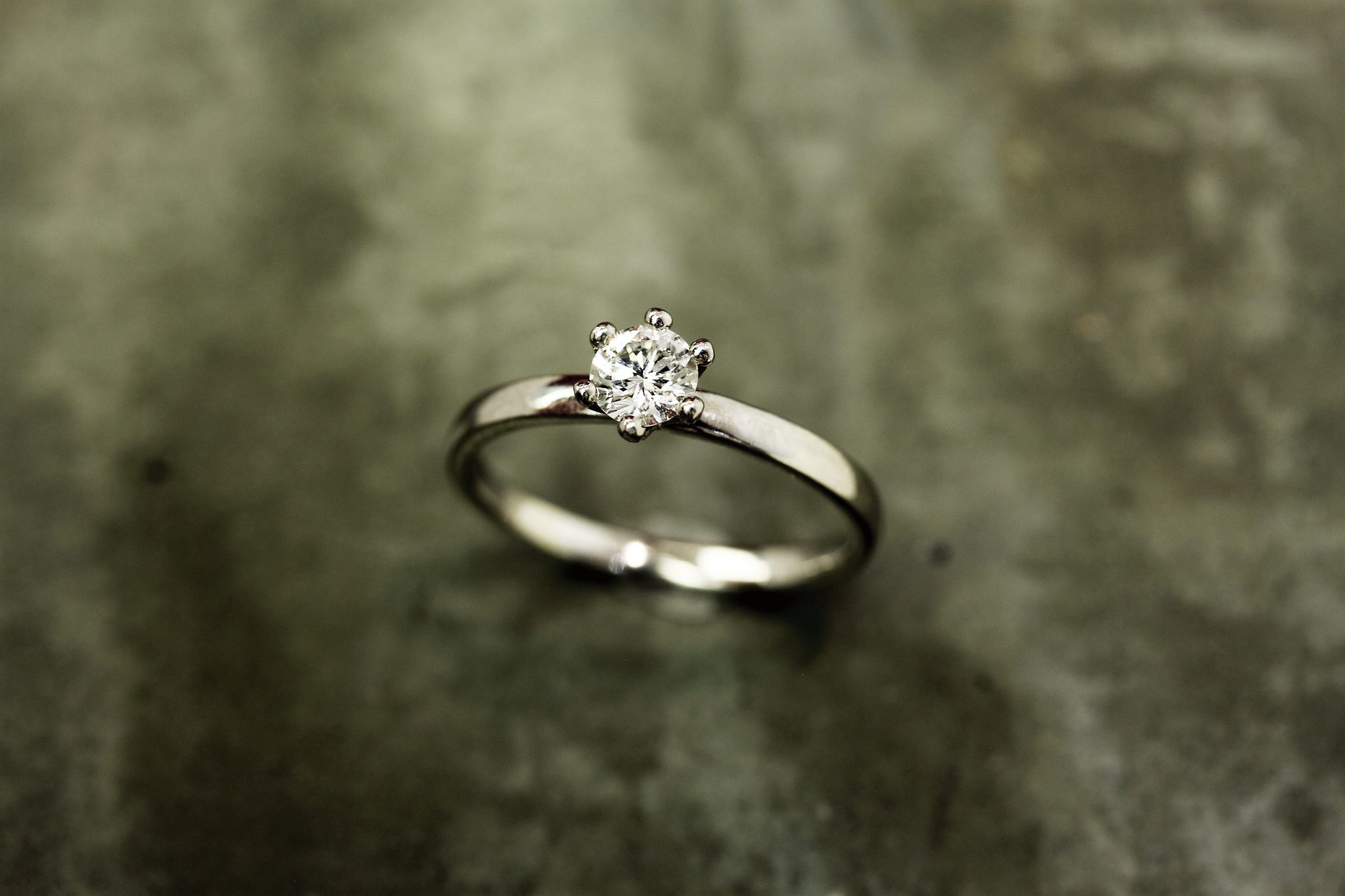 神戸の結婚指輪・婚約指輪は”voulez vous（ヴーレ・ヴー）"| 素朴な上質感のあるロハスなジュエリーブランド
